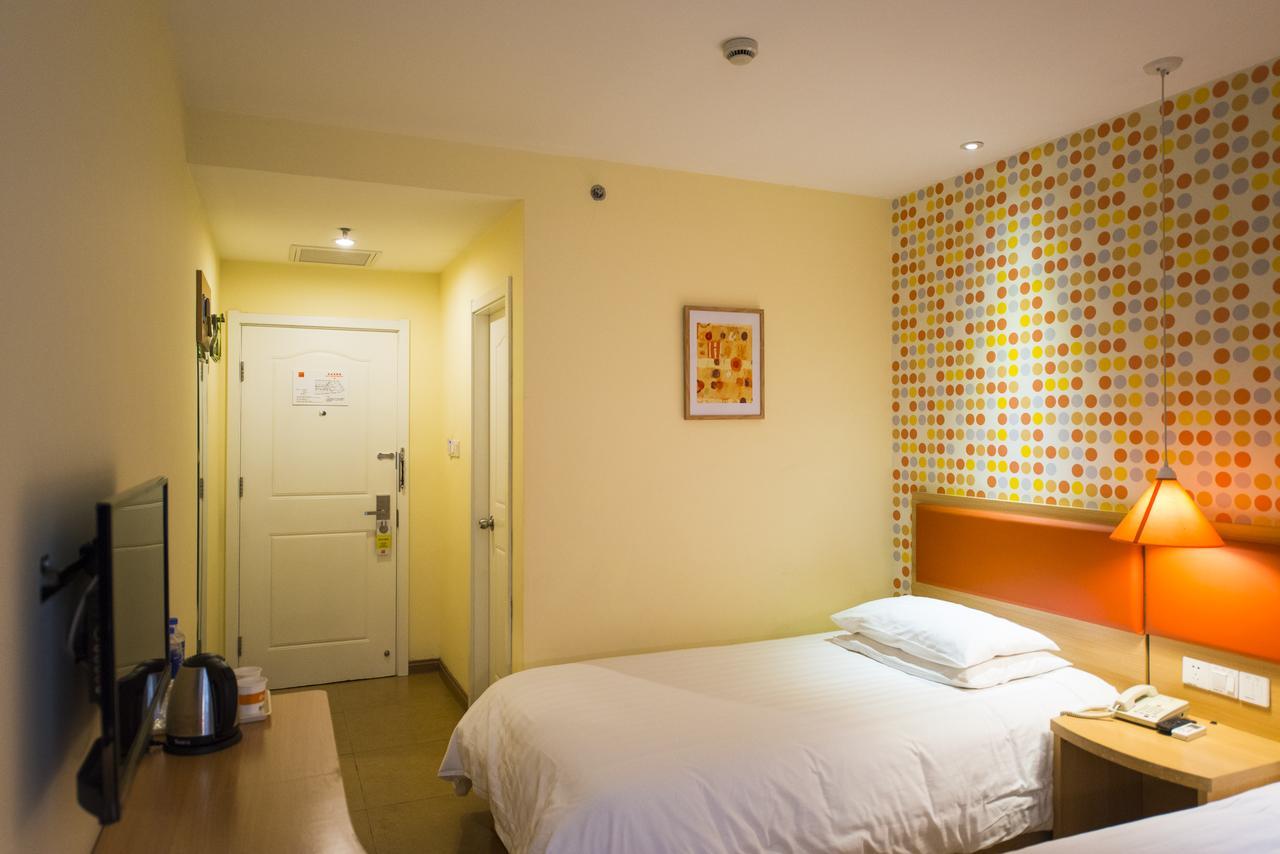 Home Inn Beijing International Exhibition Center Zuojiazhuang Экстерьер фото